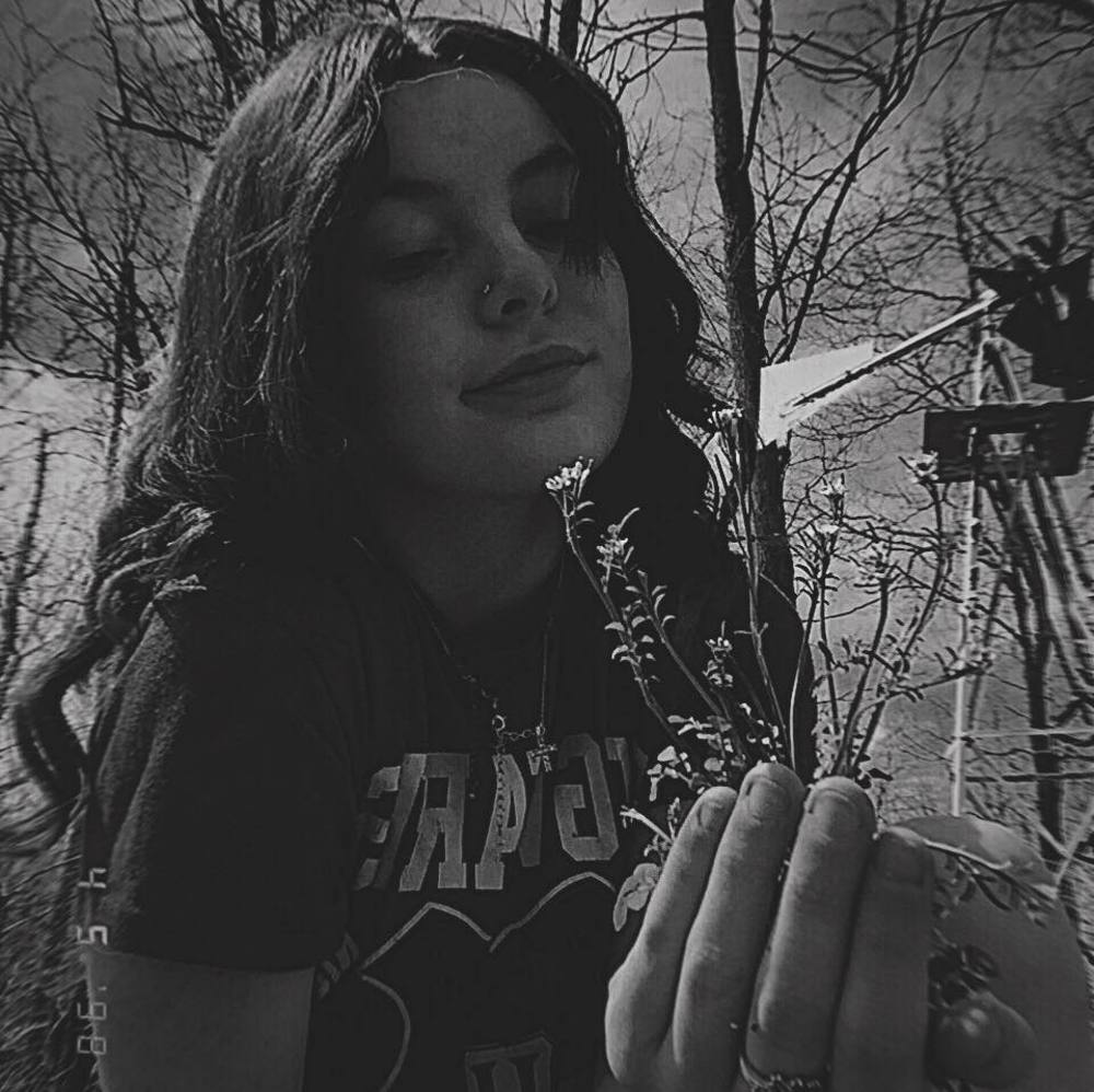 Meet your Posher, Isabel